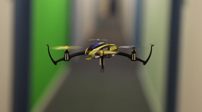 Nano QX BNF Quadrocopter